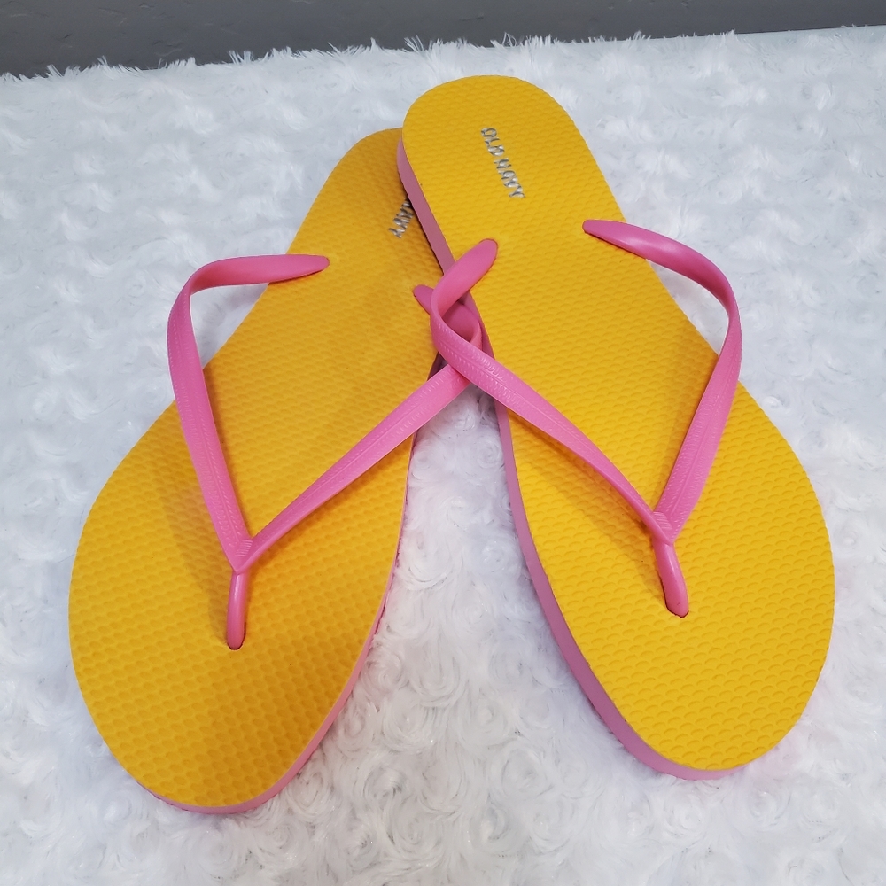 Old Navy flip flops